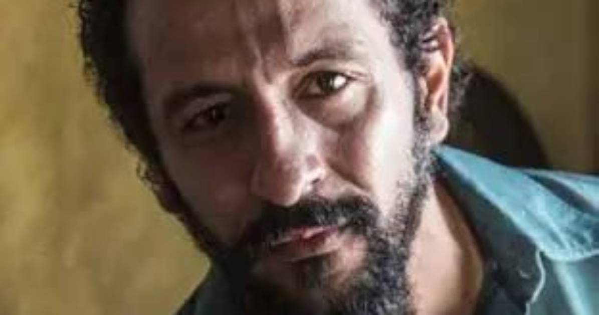 Irandhir Santos Biography, Age, Height, Wife, Net Worth, Family